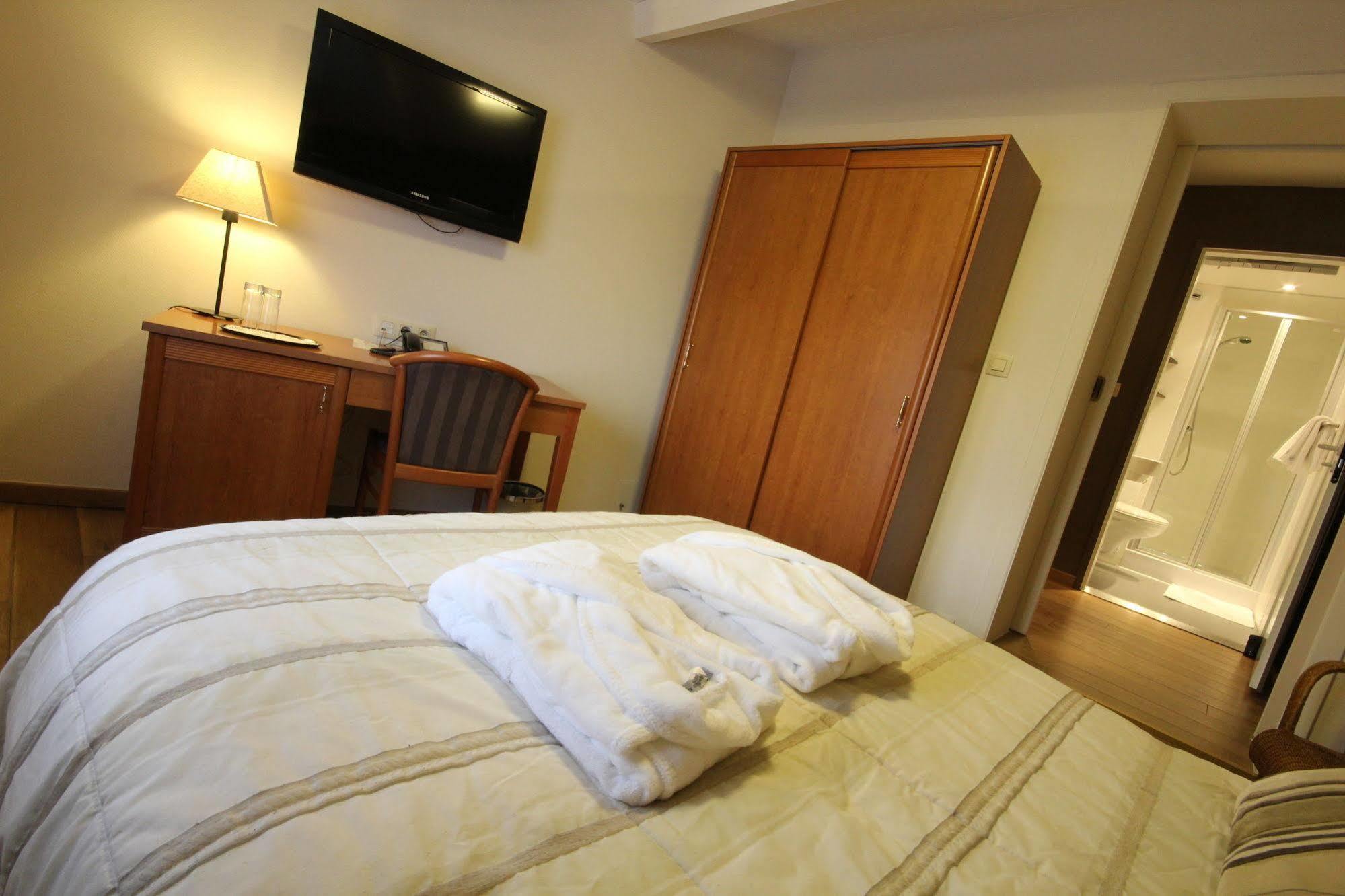Hotel Le Fournil ルデュ エクステリア 写真